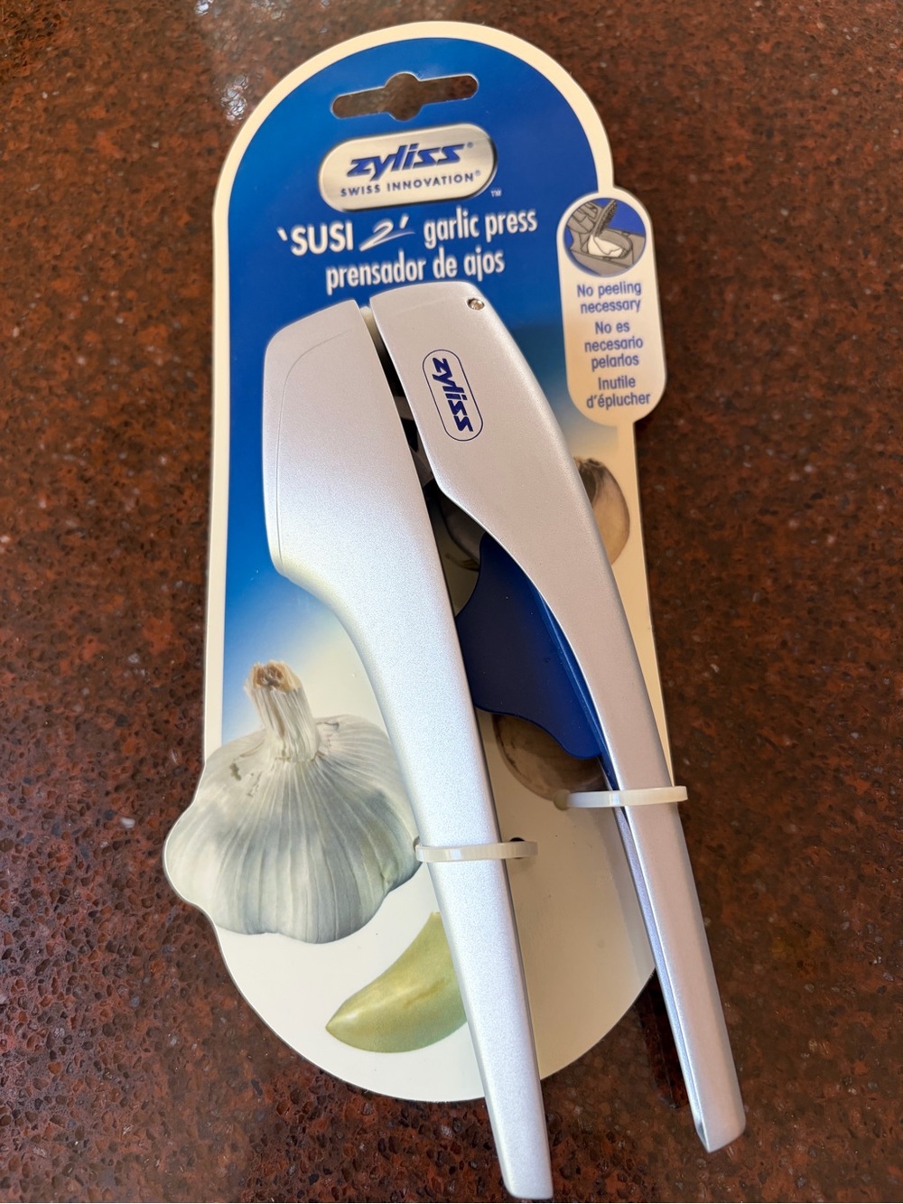 Zyliss SUSI 2 Garlic Press - No Peeling Brand New NWT